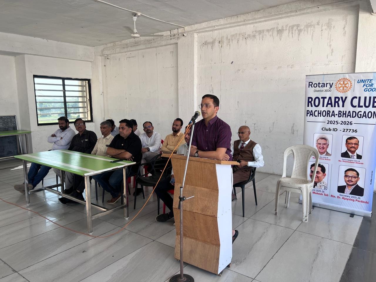 रोटरीचे समाजासाठी मोठे योगदान! 'गर्भाशय कॅन्सर' मार्गदर्शन सत्रात विद्यार्थ्यांशी संवाद