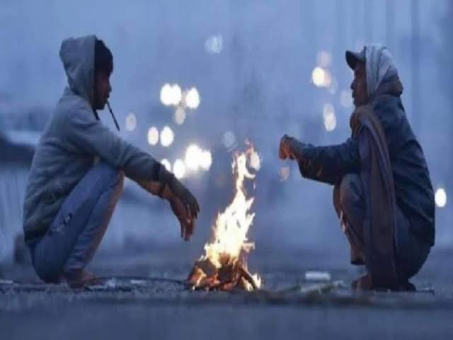 पाचोरा तालुका गारठला! अखेर थंडीचा कडाका वाढला; ठिकठिकाणी शेकोट्या पेटल्या!