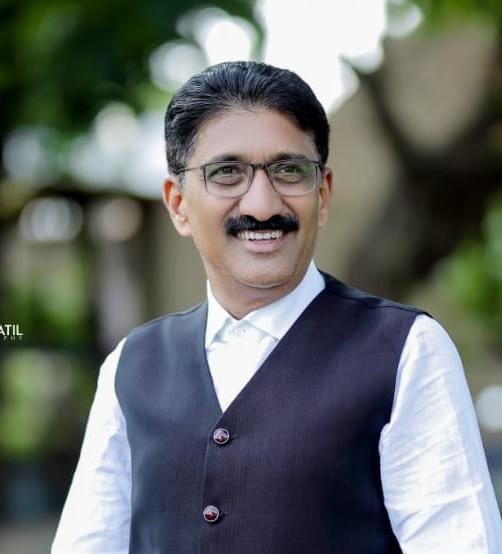 “पाचोरा कन्या विद्यालयाच्या प्राचार्यपदी डॉ. शिवाजी शिंदे यांची नियुक्ती”