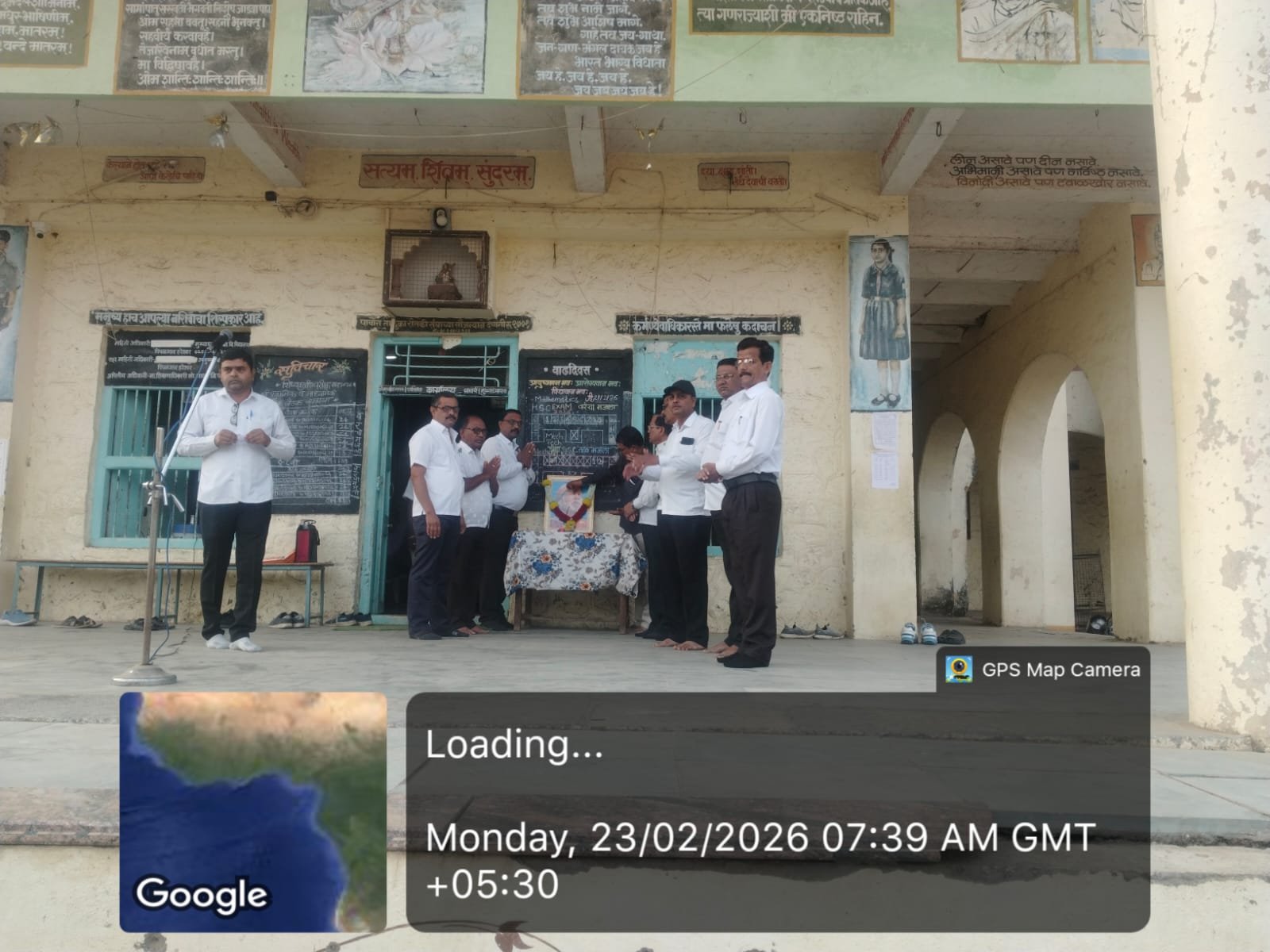 संत गाडगेबाबा महाराजांची 150 वी जयंती ग्राम विकास विद्यालयात उत्साहात साजरी 