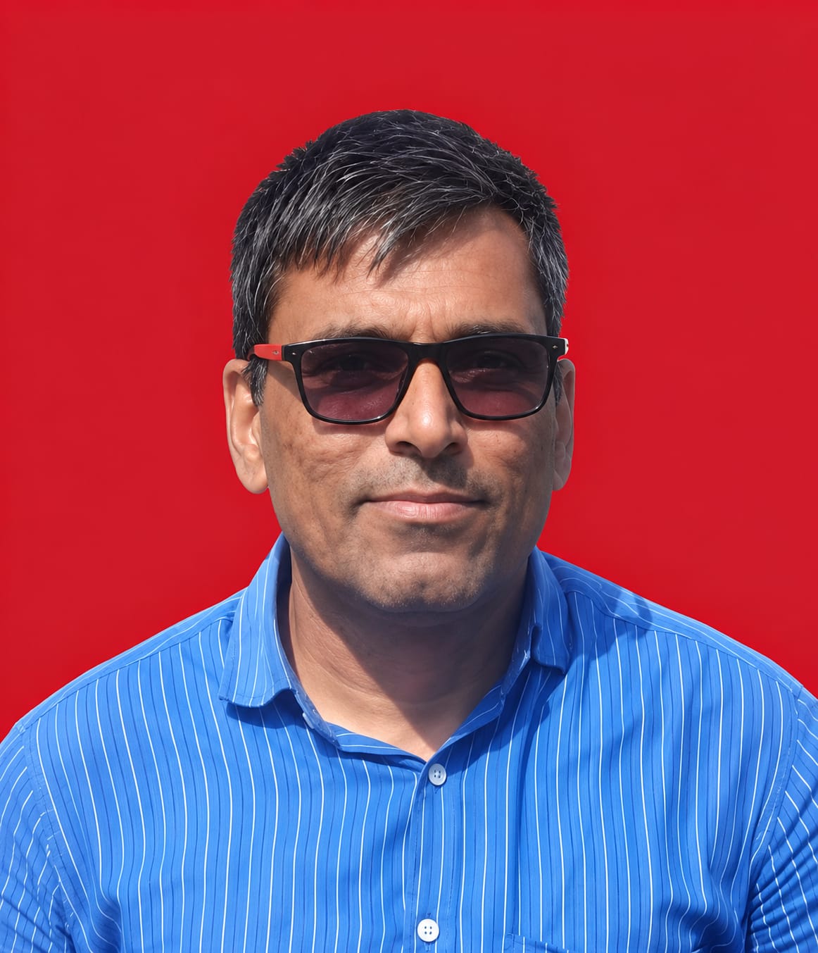 जळगाव जिल्ह्यात पाचोऱ्याची आघाडी; BLO साहेबराव चौधरी यांनी SIR चे काम १०० टक्के पूर्ण करत पटकावला प्रथम क्रमांक